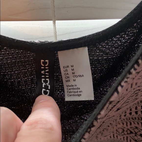 Pattern crop top - Picture 2 of 3